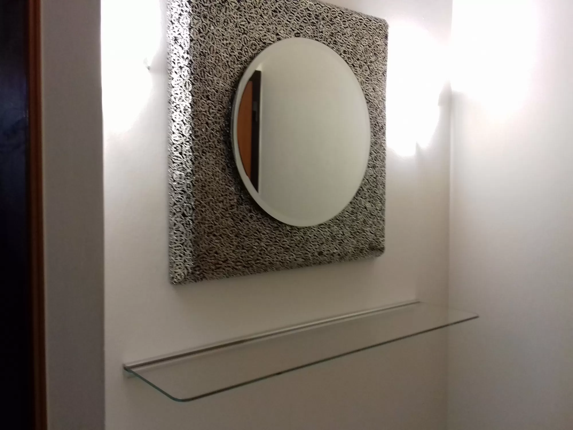 Base in ferro per specchio